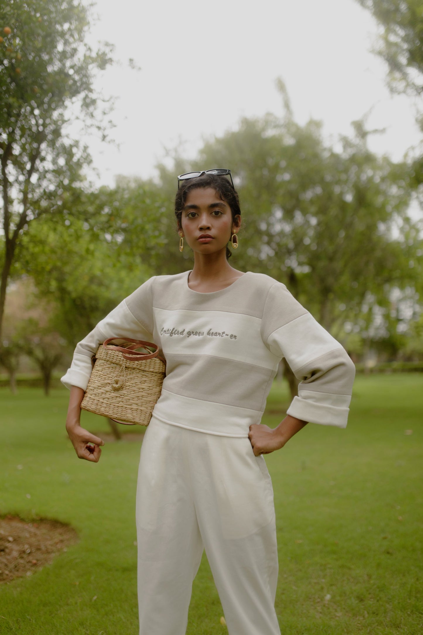 green heart-er organic cotton round neck sweatshirt