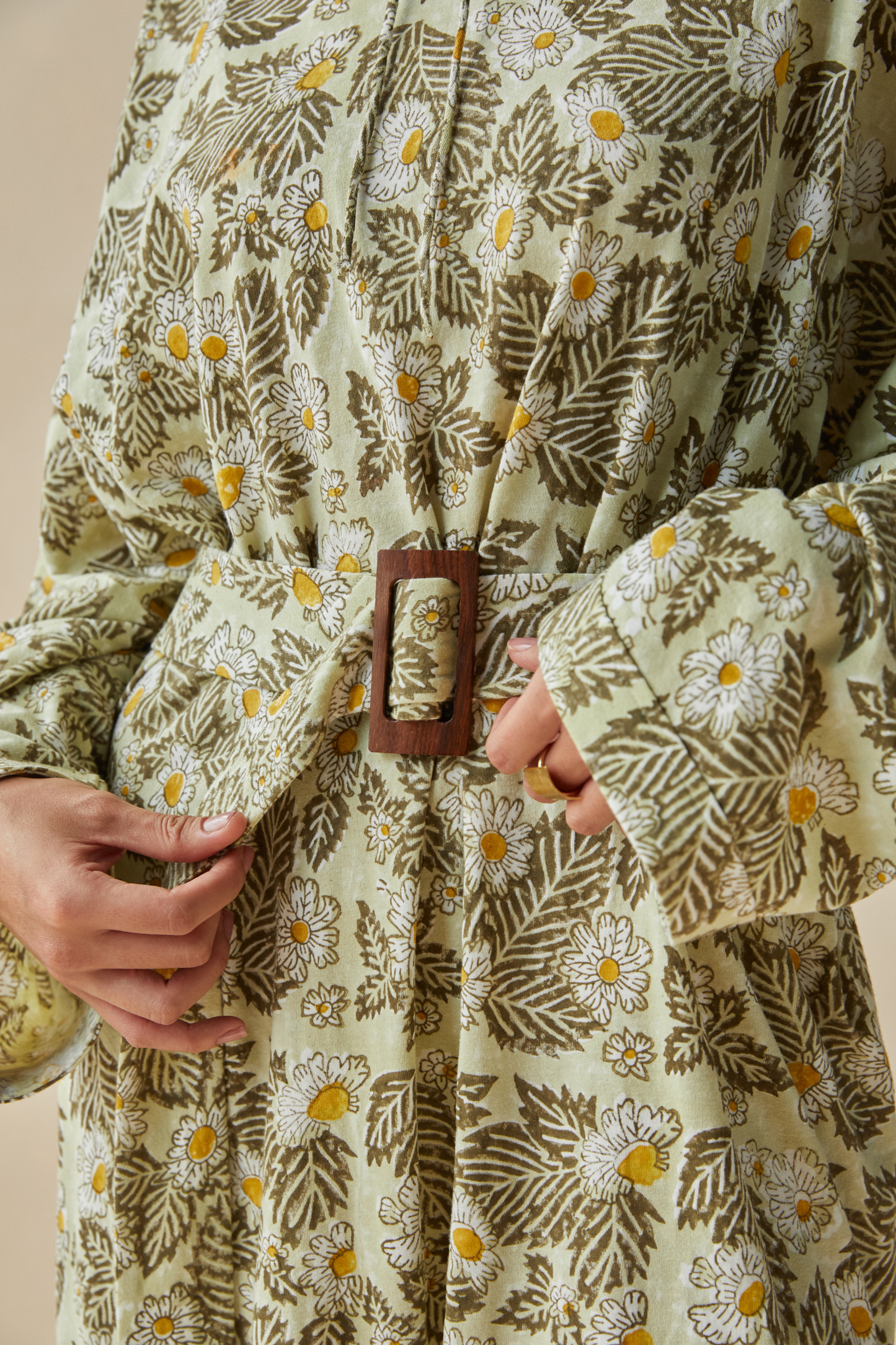 Daisea hemp knit hoodie dress