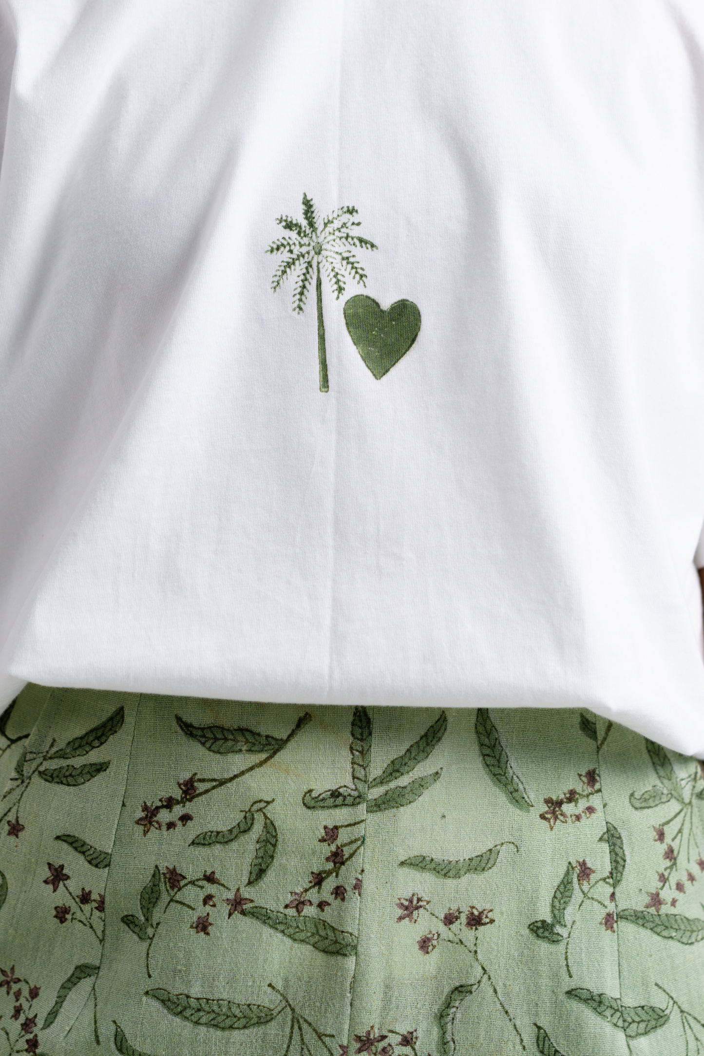 The Green Yatra unisex organic cotton t-shirt