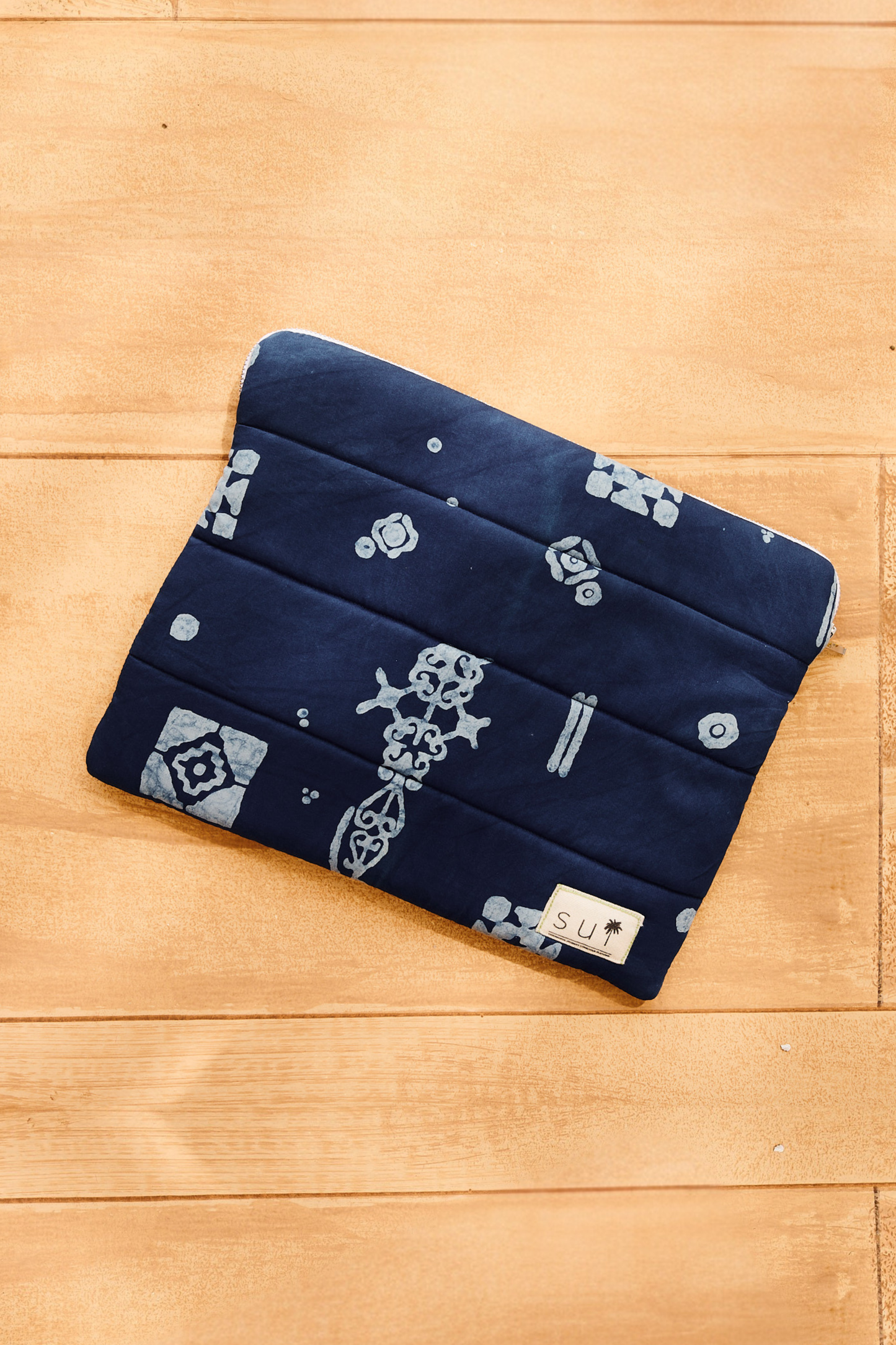 The Handcrafted Laptop Bag