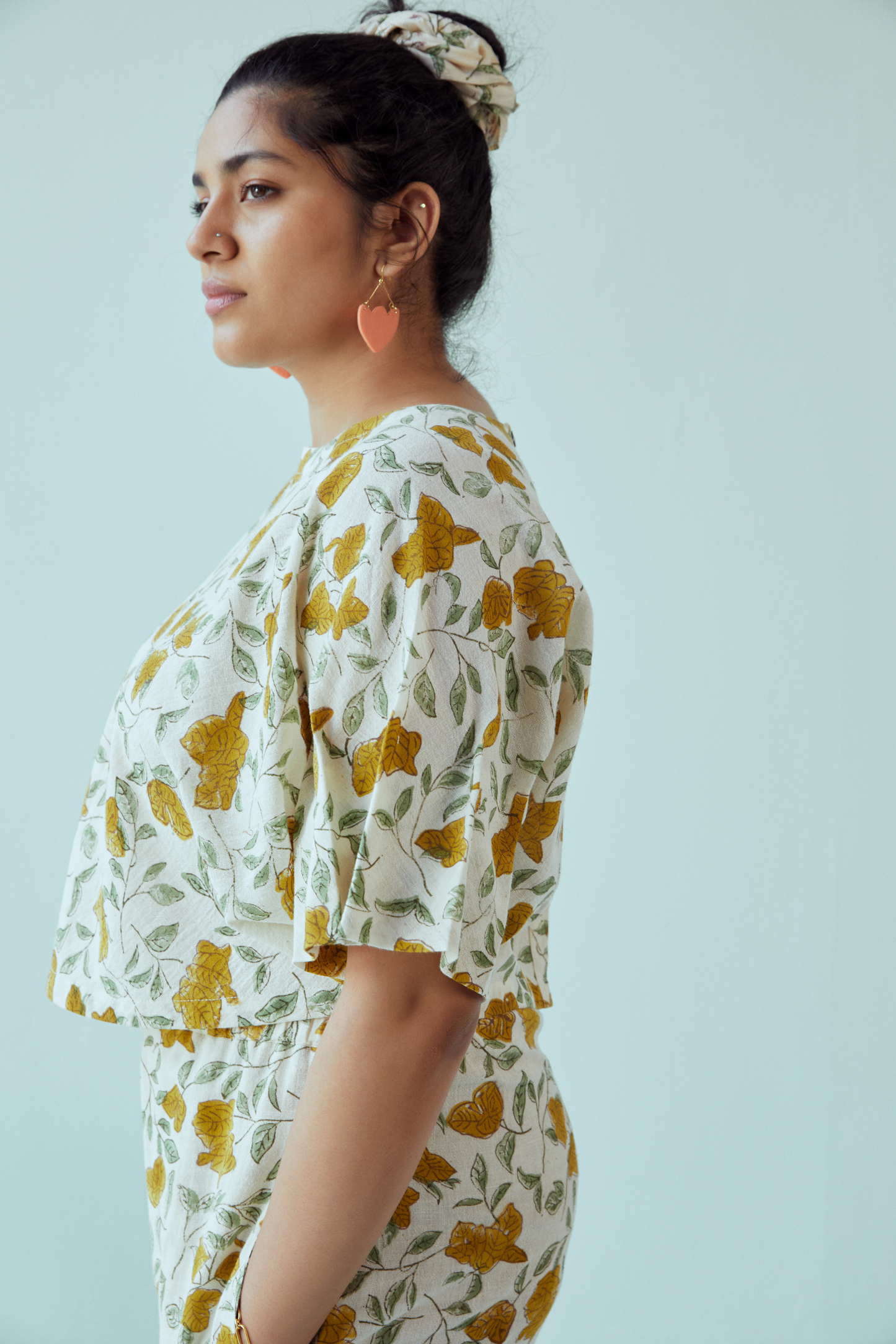Bougainvillea Blooms kala cotton top