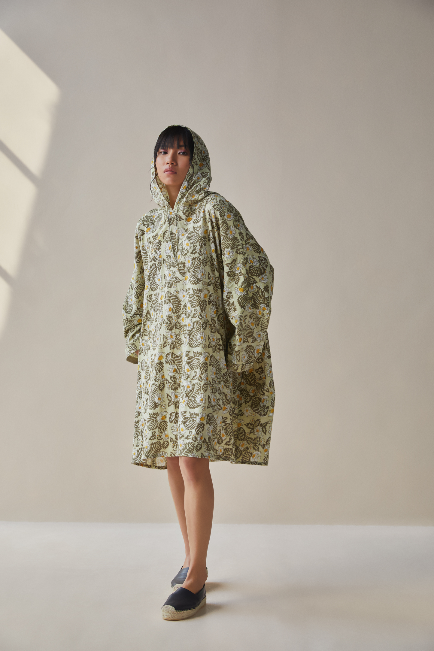 Daisea hemp knit hoodie dress