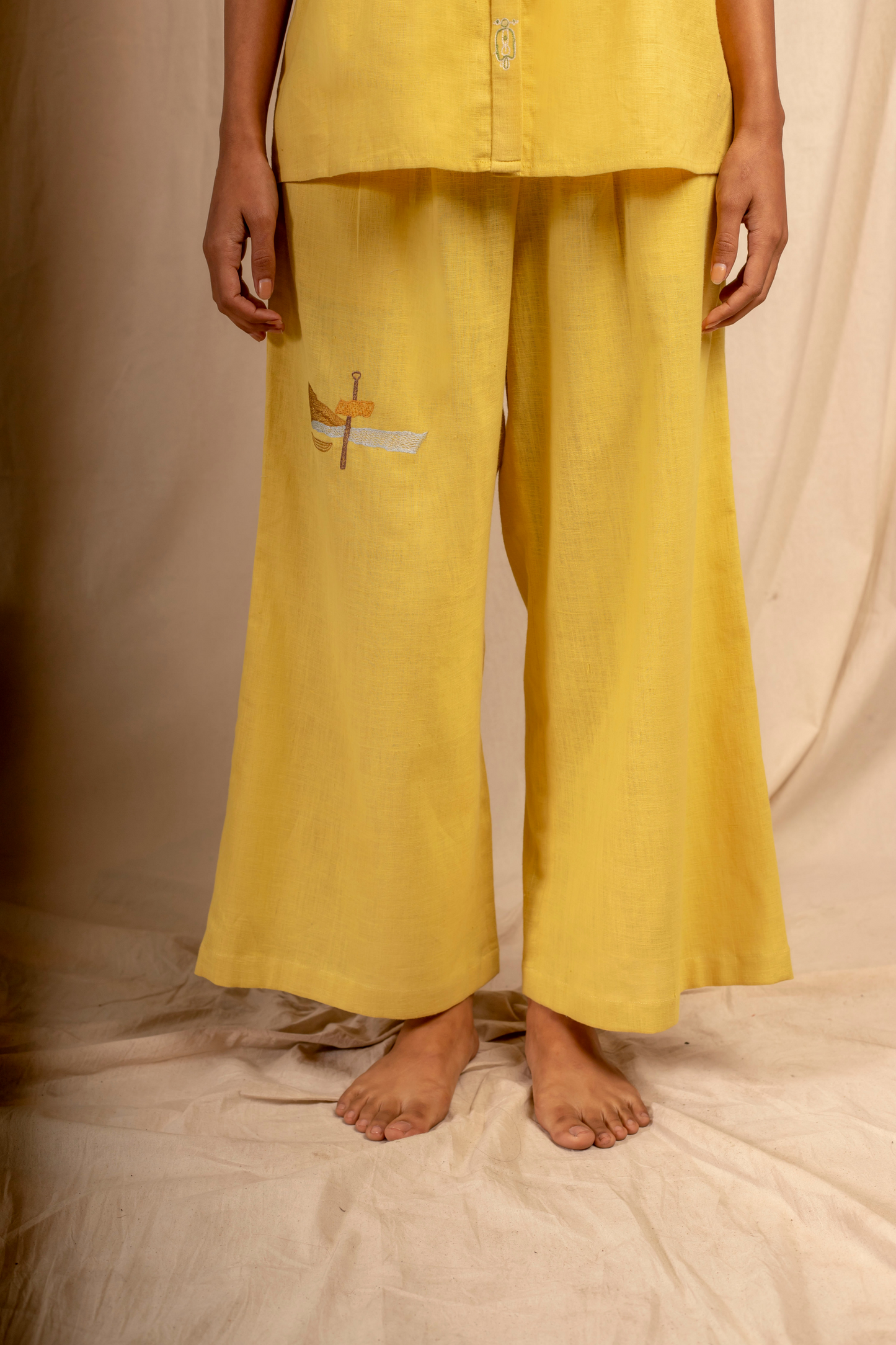 Sui | DAL PORTO embroidered, herbal-dyed handwoven organic cotton casual trousers from Granita Summer Collection 2019