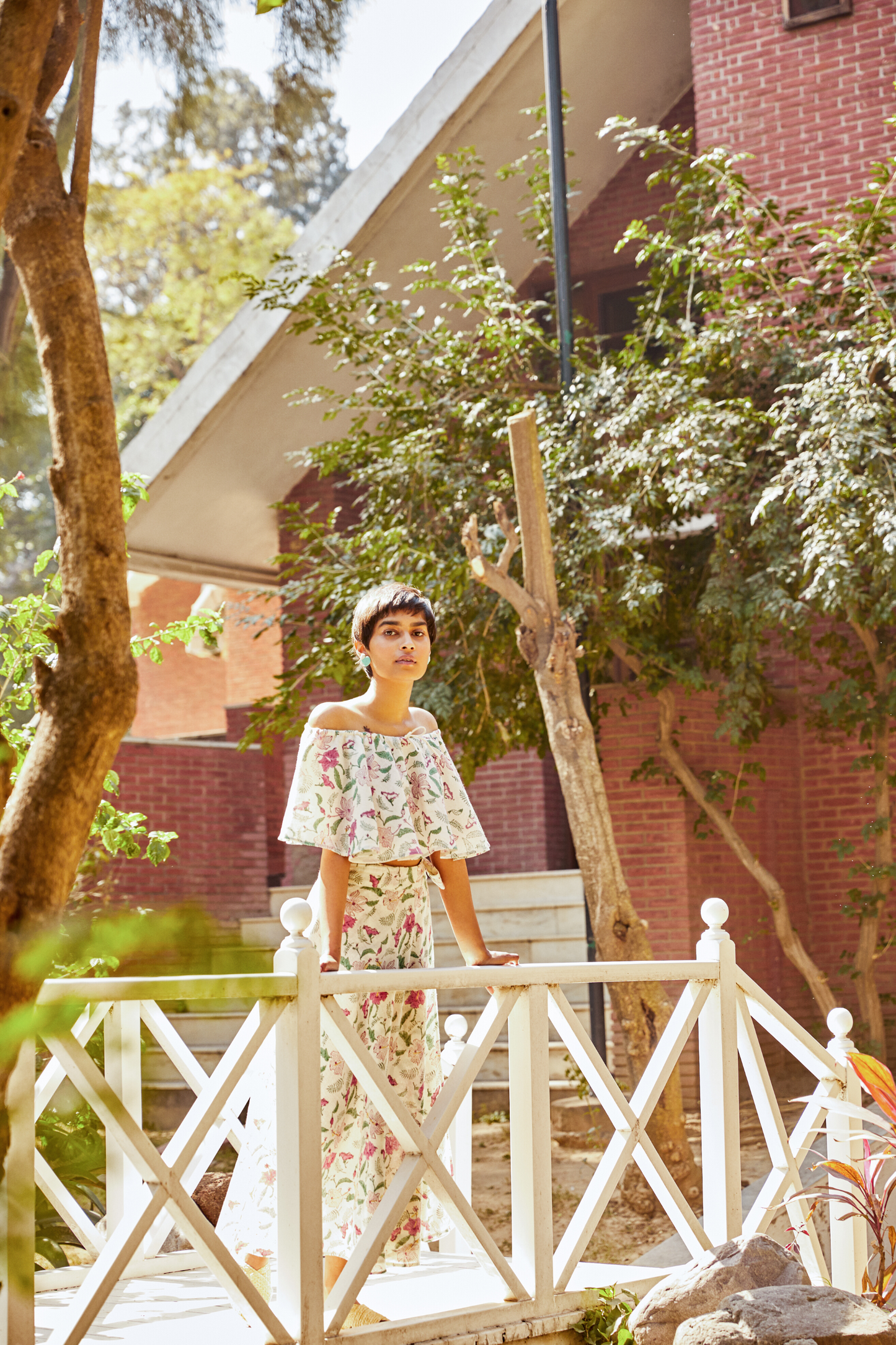 Hibiscusy Summer handwoven organic cotton top