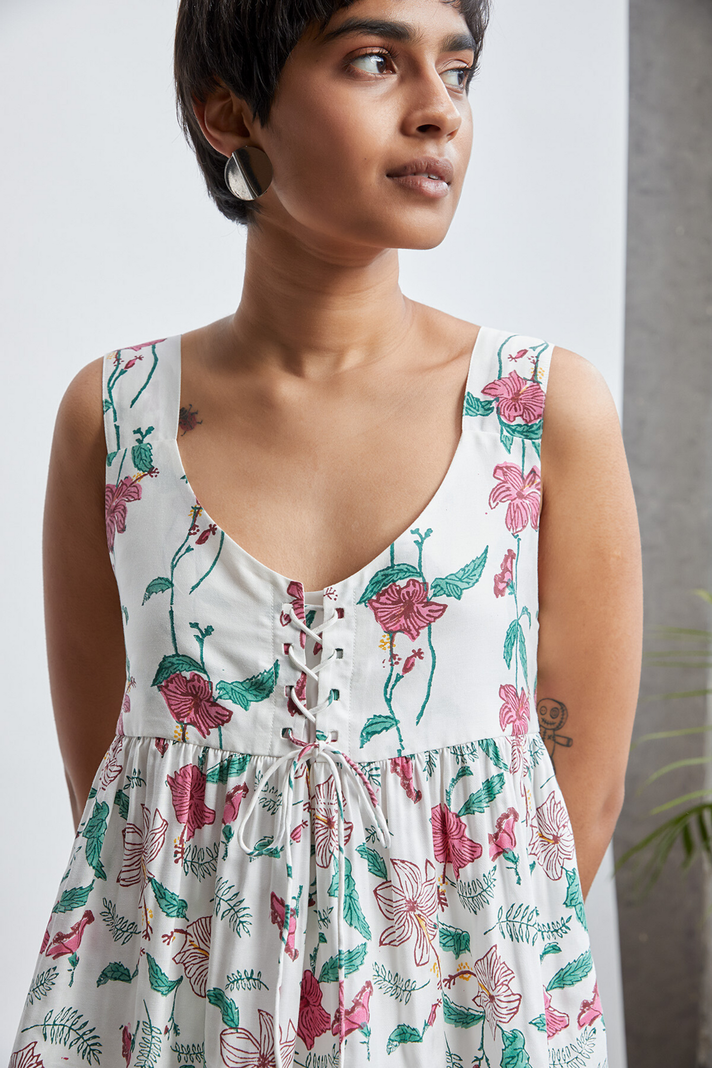 Hibiscusy Summer Top