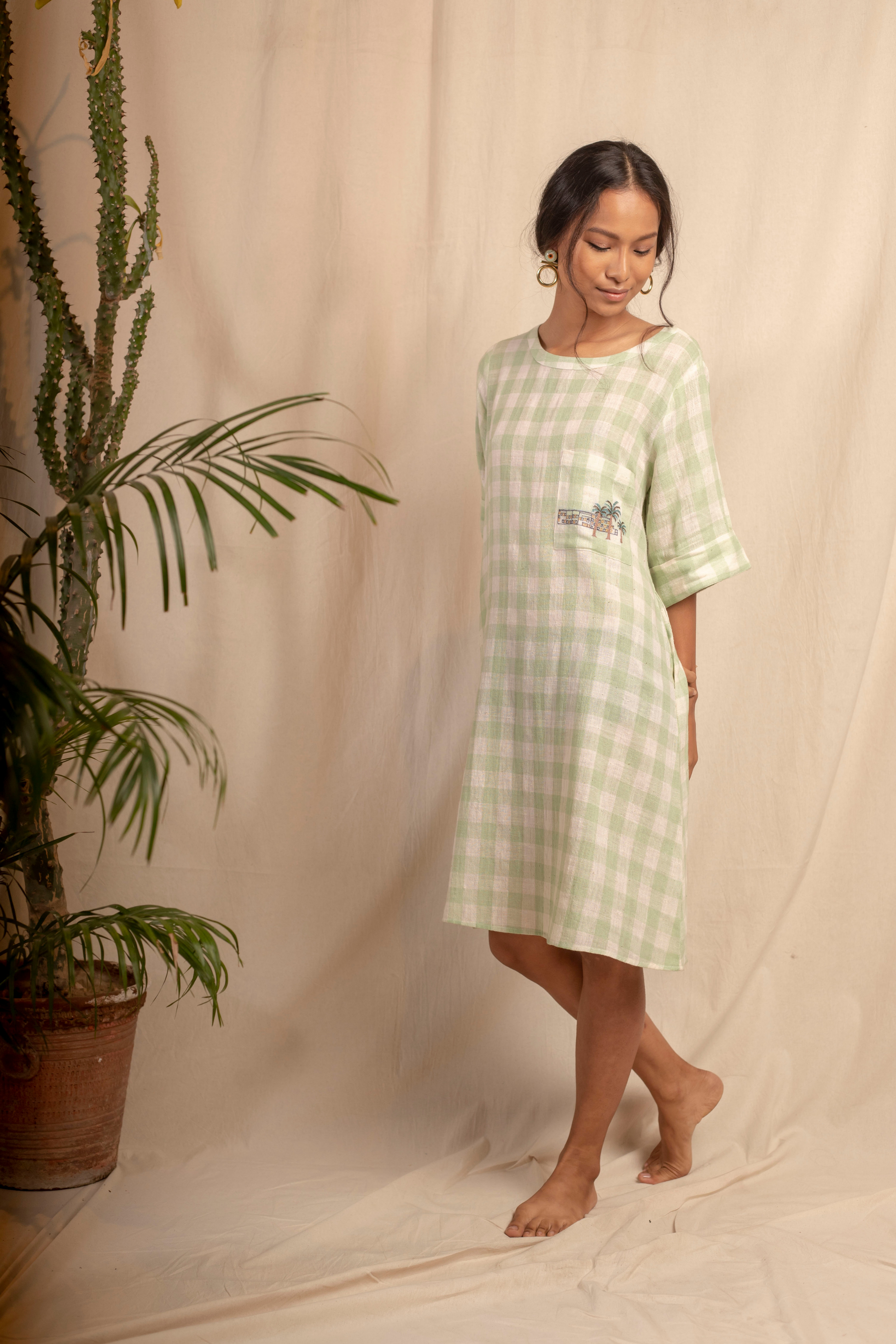 Sui | LERICI hand-embroidered handwoven organic cotton checked shift dress from Granita Summer Collection 2019