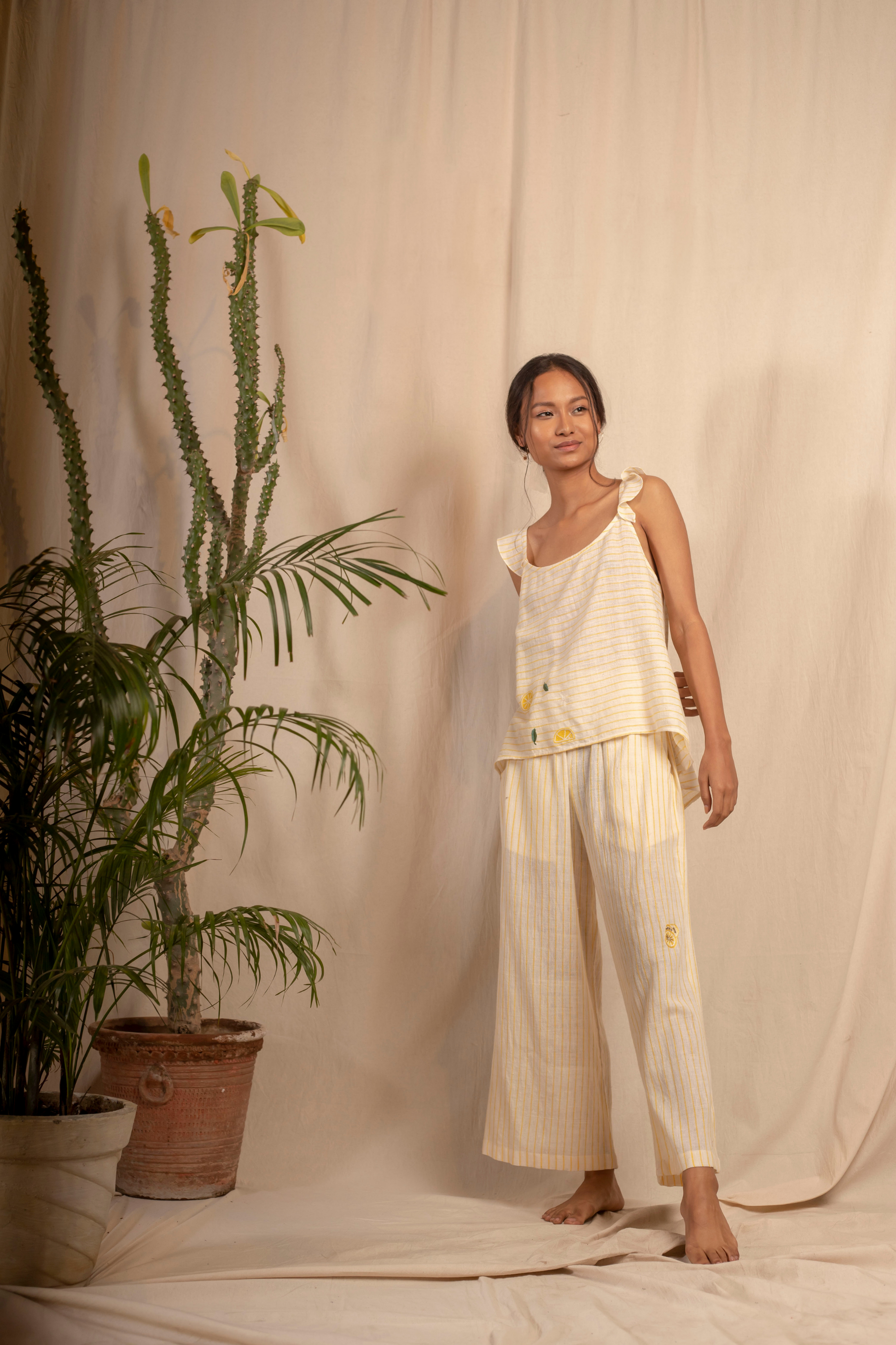 Sui | MELONE embroidered handwoven organic cotton casual striped trousers from Granita Summer Collection 2019