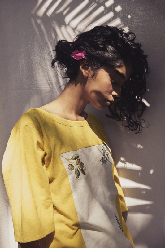 Sui | OLIVE ME herbal-dyed hemp knit top from Granita Summer Collection 2019
