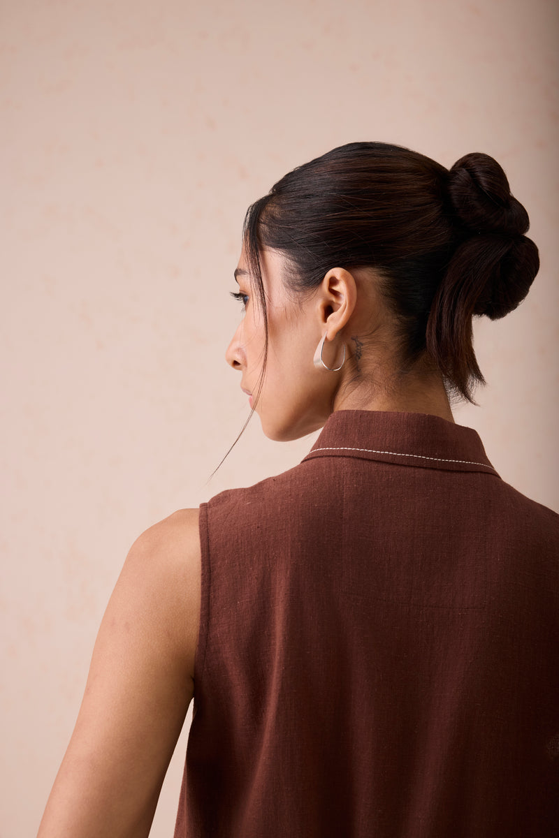 The Cocoa Handspun Handwoven Organic Cotton Sleeveless Shirt