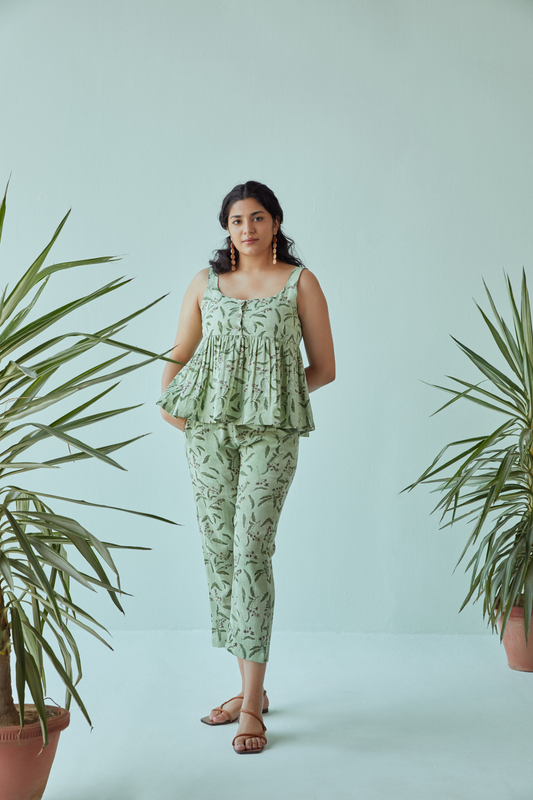 the fera straight leg trousers