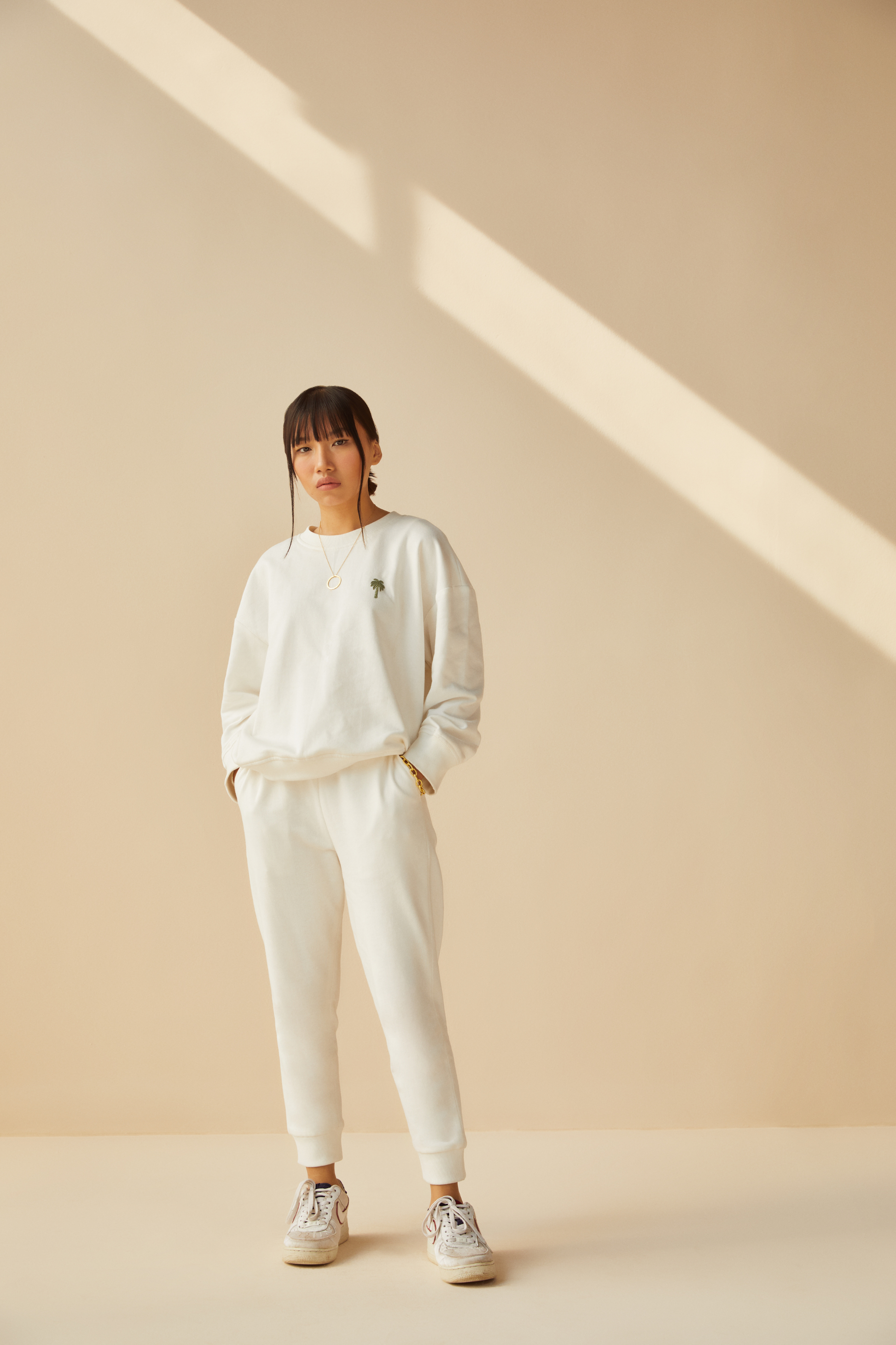 the palmy organic cotton terry jogger straight leg sweatpants