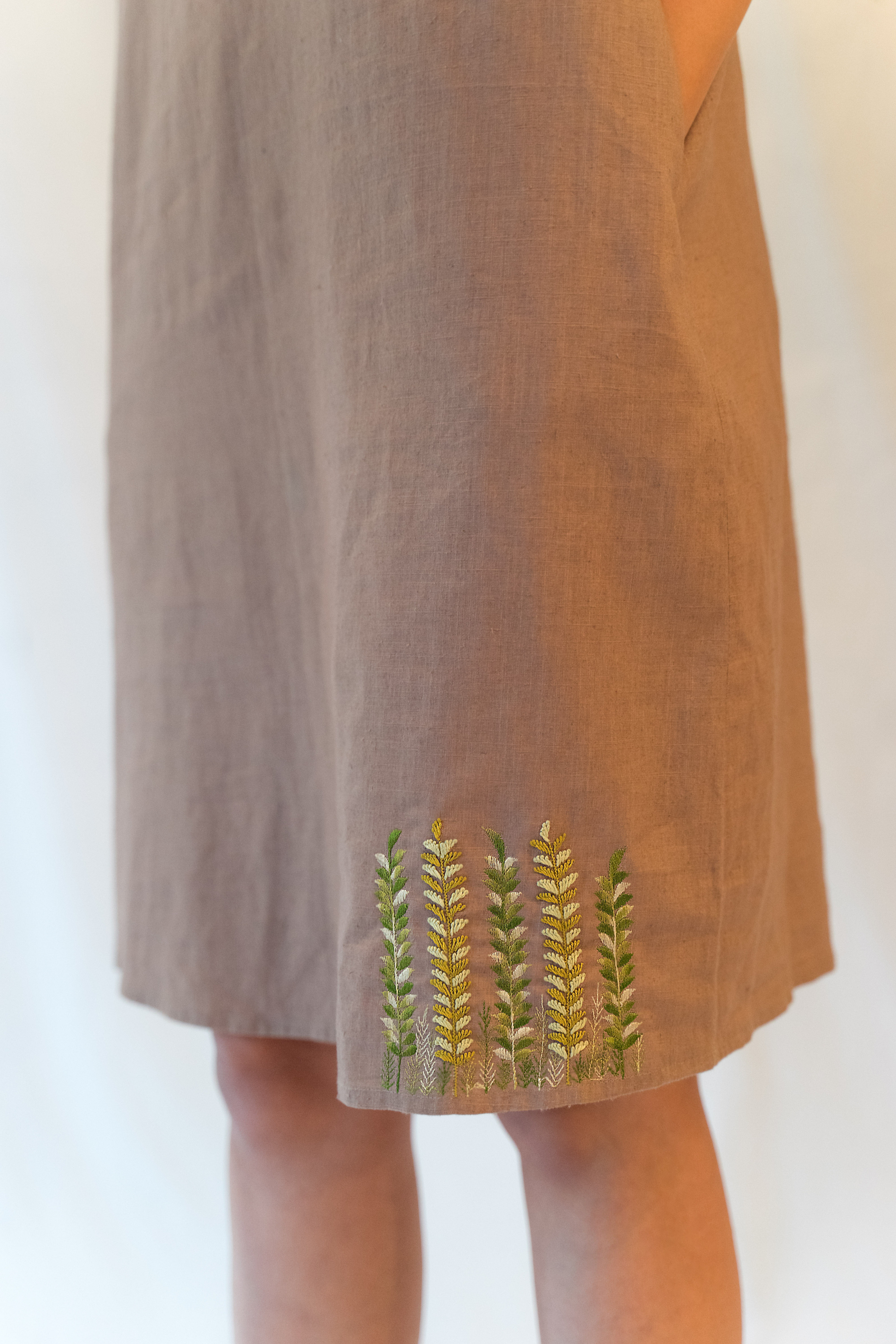 Sui | THE PACIFIC herbal-dyed hemp shift dress from Flow Winter Collection 2019