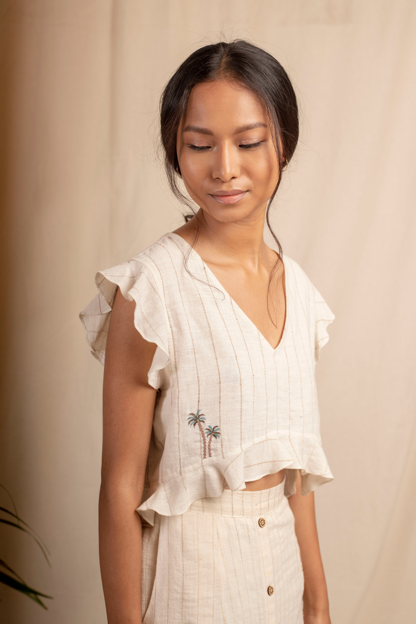 Sui | VANIGLIA naturally dyed, hand-embroidered handwoven organic cotton crop top from Granita Summer Collection 2019